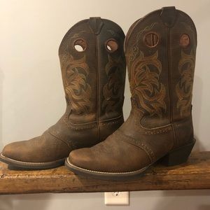Men’s Justin Cowboy Boots 10.5 Wide